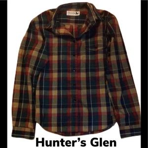 Hunter’s Glen Red Green Plaid Button Up Blouse